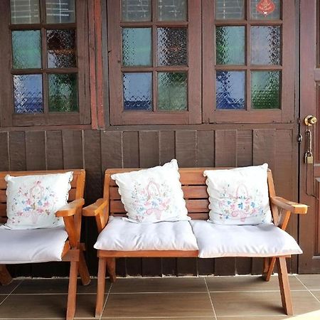 Хостел Urban Bed (Adults Only) Чиангмай Экстерьер фото
