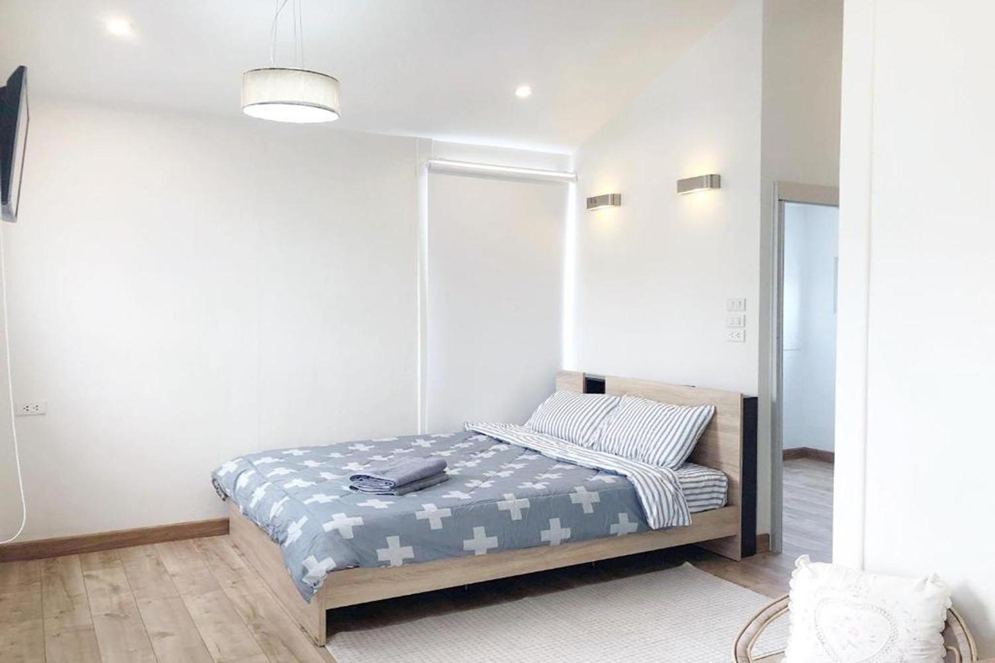 Хостел Urban Bed (Adults Only) Чиангмай Экстерьер фото