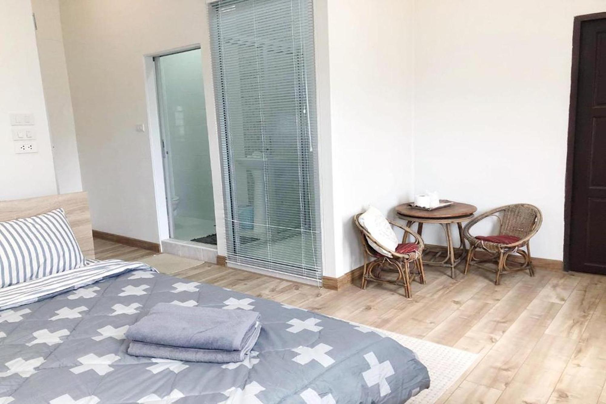 Хостел Urban Bed (Adults Only) Чиангмай Экстерьер фото