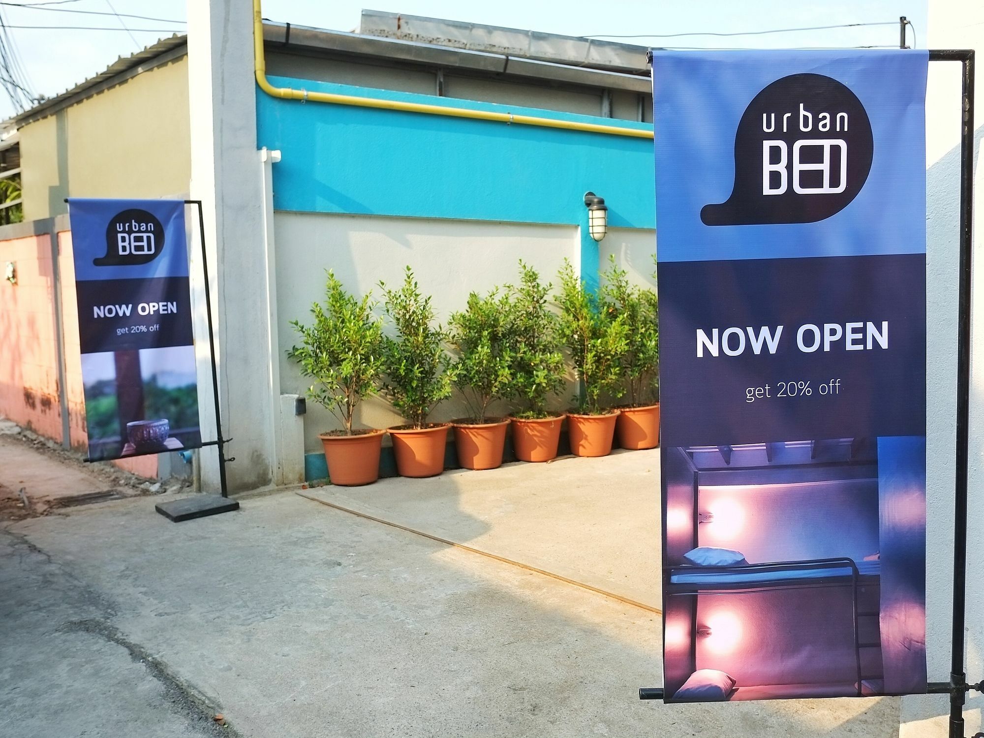 Хостел Urban Bed (Adults Only) Чиангмай Экстерьер фото